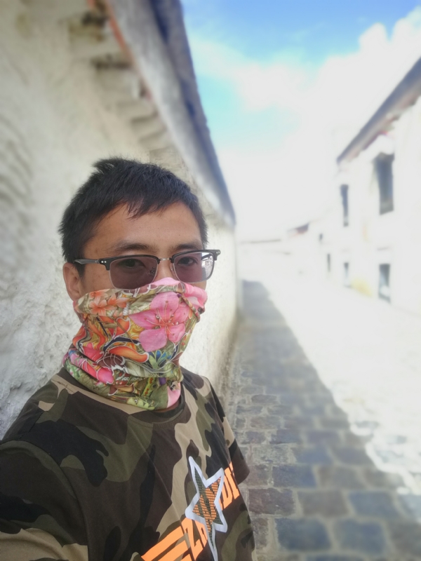 默语的第一张照片--云南认干亲服务网