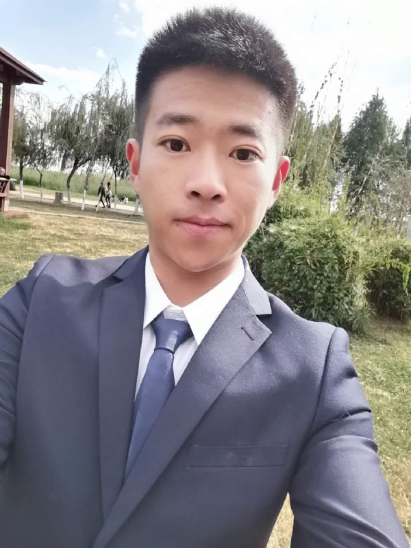 昌先生的第一张照片--云南认干亲服务网