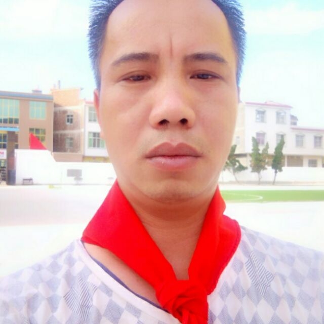 留守男人的第一张照片--云南认干亲服务网