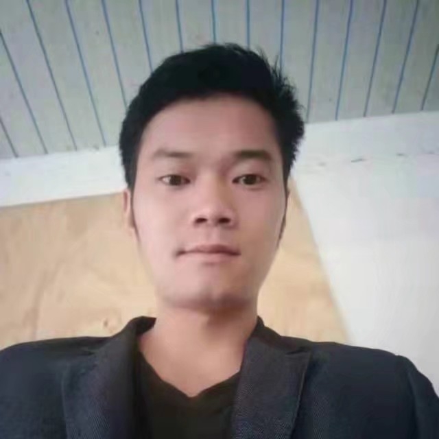 紫色的烟花的第一张照片--云南认干亲服务网