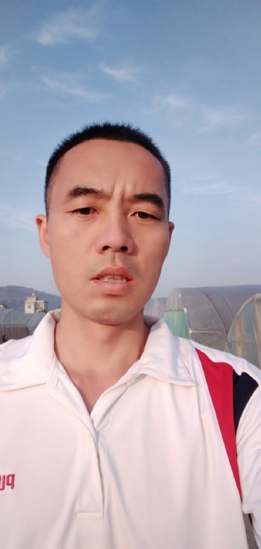 大头鱼的第一张照片--云南认干亲服务网